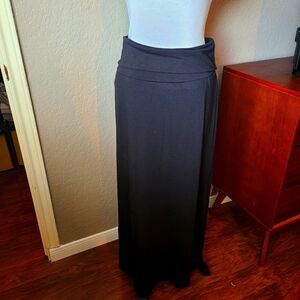 Black Maxi Skirt Size Large